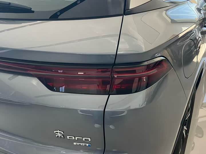 BYD Song Pro Hybrid 2025 2025款 第二代 DM-i 115KM超越型