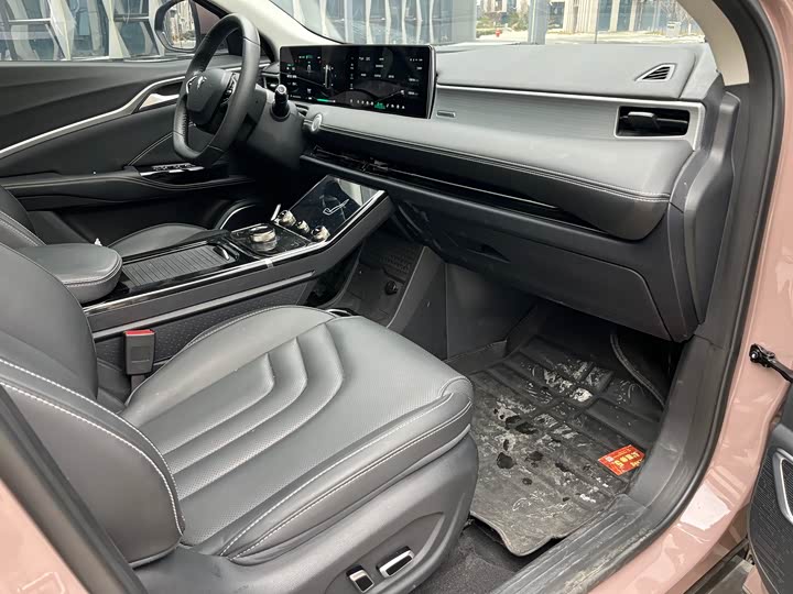 Hozon U 2022 2022款 哪吒U-Ⅱ 400 Lite 三元锂