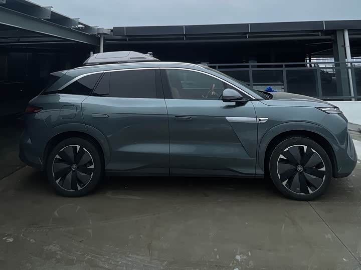 BYD Tang L 2025 2025款 DM 200KM四驱激光雷达旗舰型