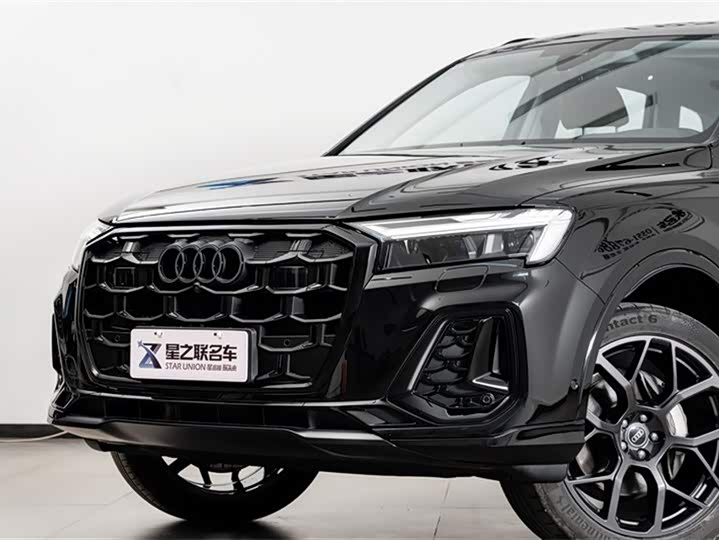 Audi Q7 2024 2024款 45 TFSI quattro S line黑武士型