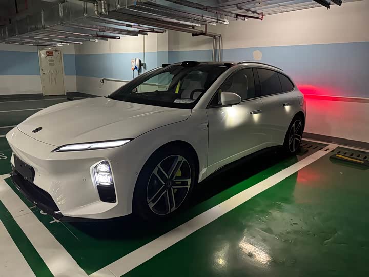 Nio ET5T 2025 2025款 冠军纪念版 75kWh Touring