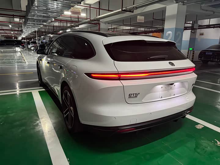 Nio ET5T 2025 2025款 冠军纪念版 75kWh Touring