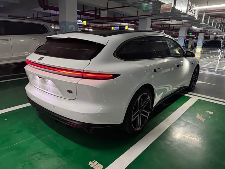 Nio ET5T 2025 2025款 冠军纪念版 75kWh Touring