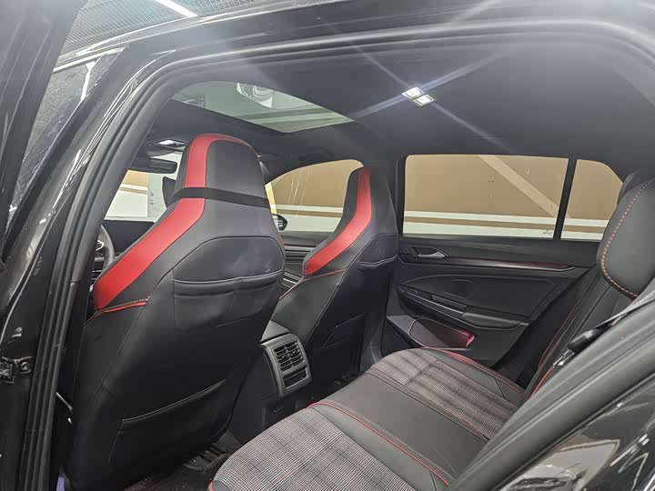 Volkswagen Golf GTI 2021 2021款 改款 380TSI DSG GTI