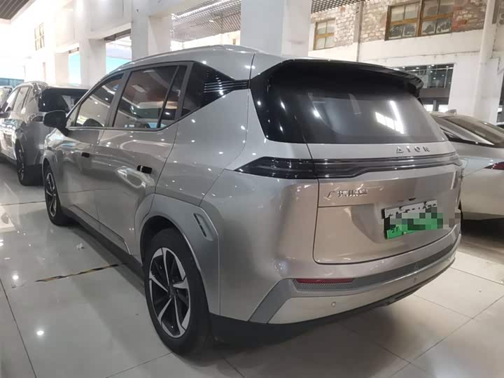 GAC Aion Y 2025 2025款 Plus 510 乐享版 58.9kWh