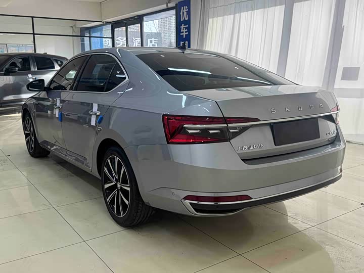 Skoda Superb 2022 2022款 TSI280 DSG尊享版