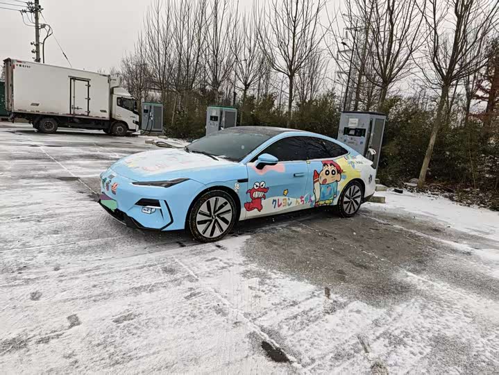 Geely Galaxy E8 2024 2024款 550km 后驱龙腾版