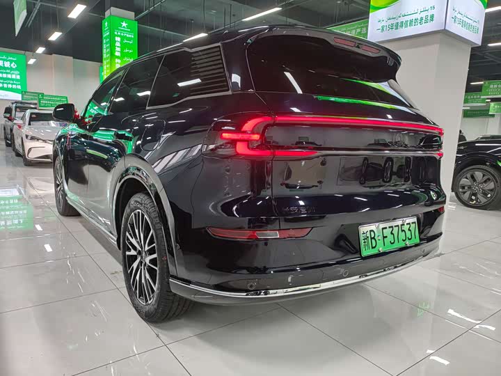 Changan Qiyuan (Nevo) Q07 2025 2025款 215尊荣型