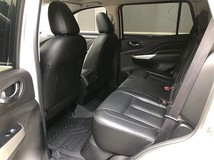 Nissan Terra 2020 2020款 2.5L XL Upper 4WD 自动四驱豪华版