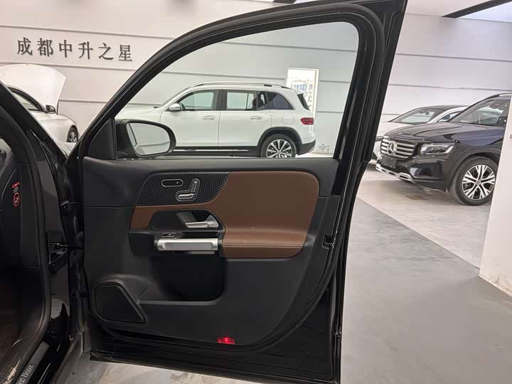 Mercedes-Benz GLB-Class 2025 2025款 GLB 220 动感型