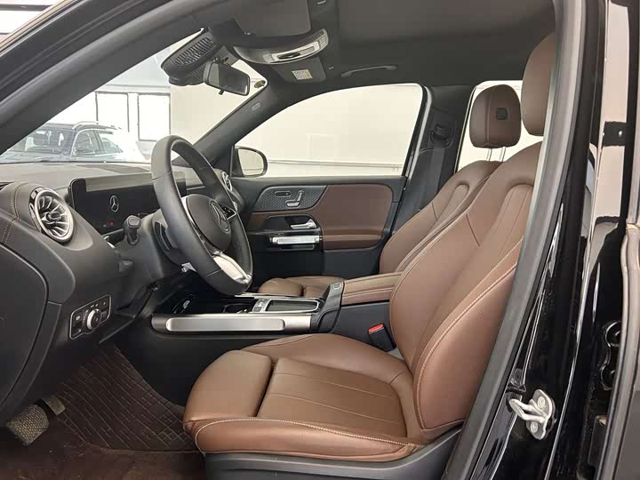 Mercedes-Benz GLB-Class 2025 2025款 GLB 220 动感型