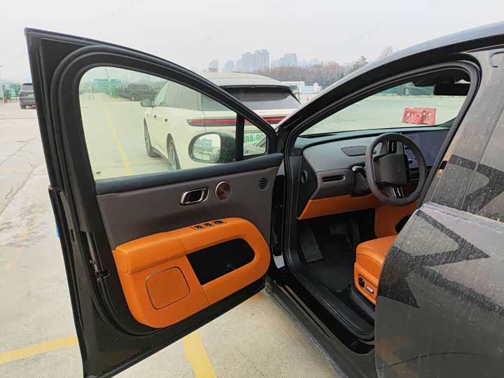 LiXiang i6 2025 2025款 四驱标准版