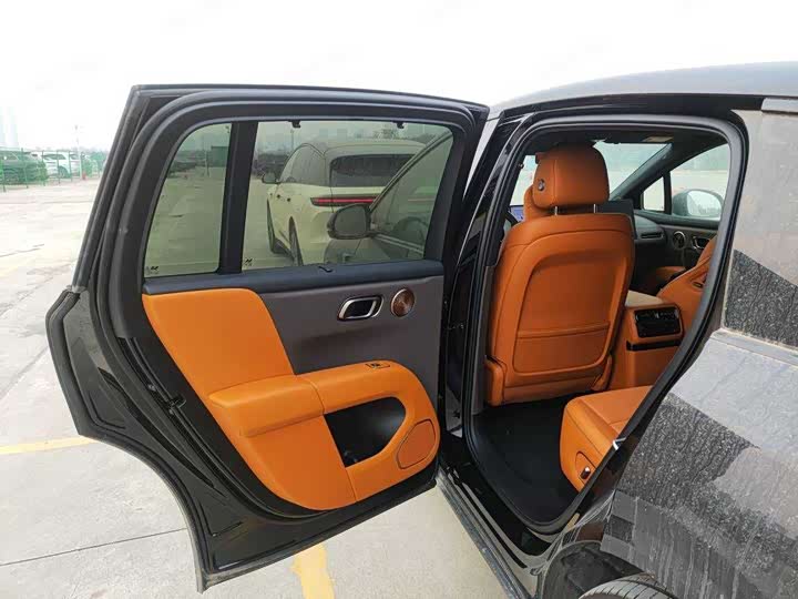 LiXiang i6 2025 2025款 四驱标准版