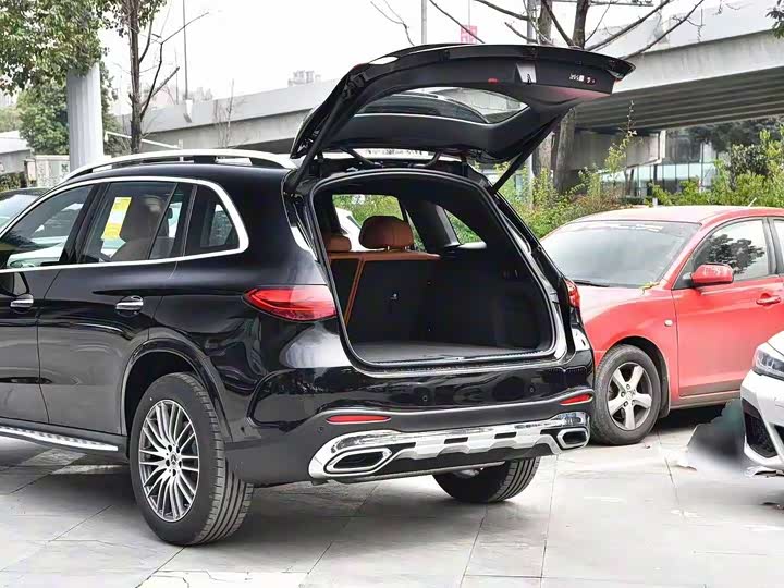 Mercedes-Benz GLC-Class 2025 2025款 GLC 300 L 4MATIC 动感型 5座