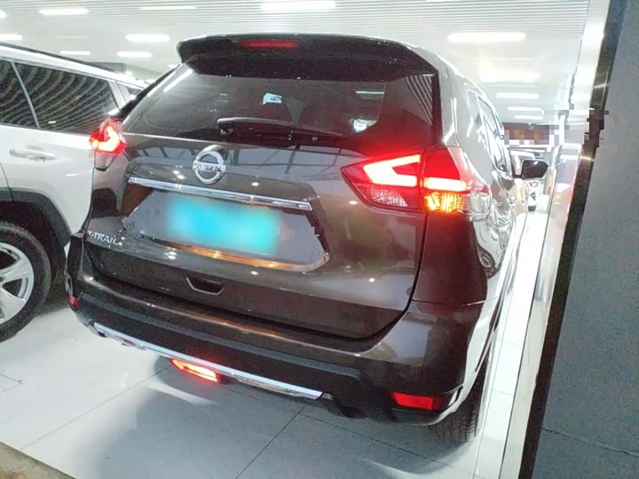 Nissan X-Trail 2023 2023款 经典 2.0L 两驱智联舒享版