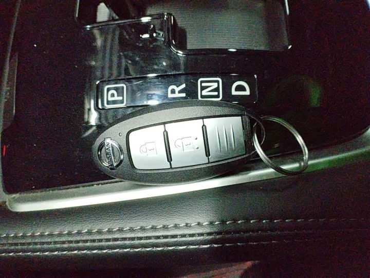 Nissan X-Trail 2023 2023款 经典 2.0L 两驱智联舒享版