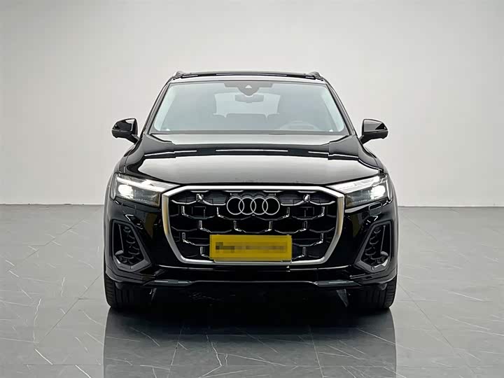 Audi Q7 2025 2025款 55 TFSI quattro S line尊贵型
