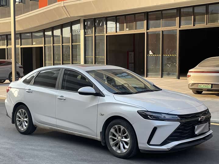 Chevrolet Monza 2024 2024款 1.5L 双离合悦享版