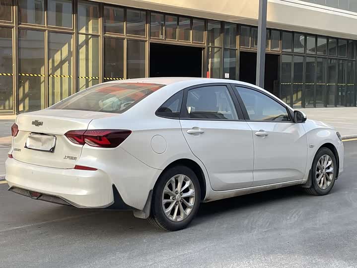 Chevrolet Monza 2024 2024款 1.5L 双离合悦享版