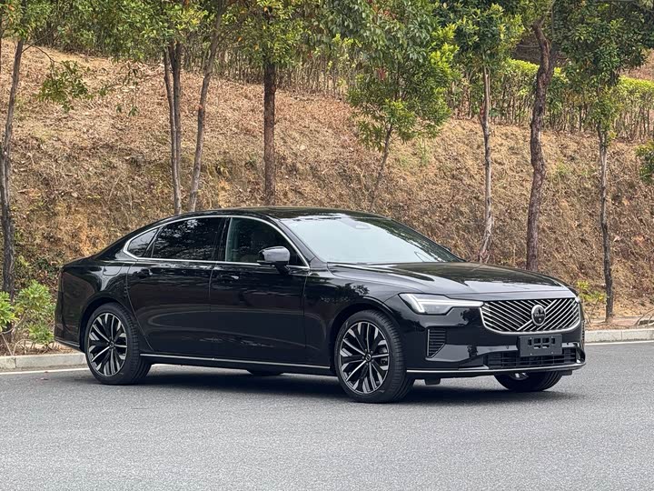Volvo S90 2026 2026款 B5 智远豪华版