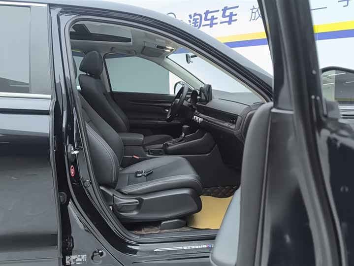 Honda Breeze 2025 2025款 240TURBO 两驱精英版 5座
