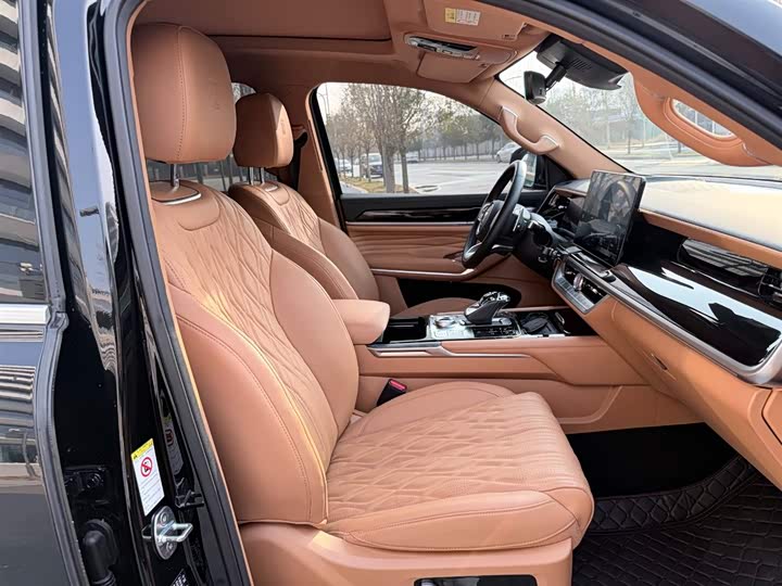 Tank 500 2023 2023款 3.0T 运动版 造境型 5座