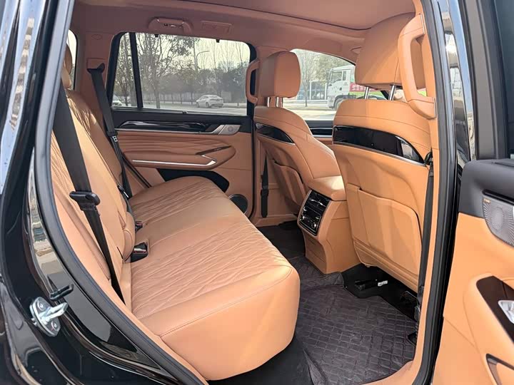 Tank 500 2023 2023款 3.0T 运动版 造境型 5座