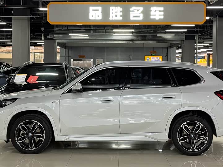 BMW X1 2024 2024款 sDrive25Li X设计套装