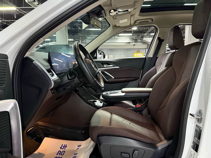 BMW X1 2024 2024款 sDrive25Li X设计套装