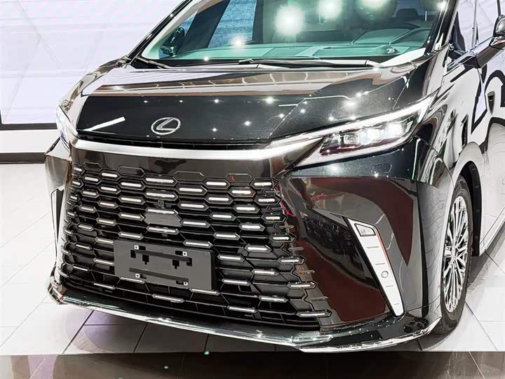 Lexus LM 2023 2023款 500h 六座尊崇版