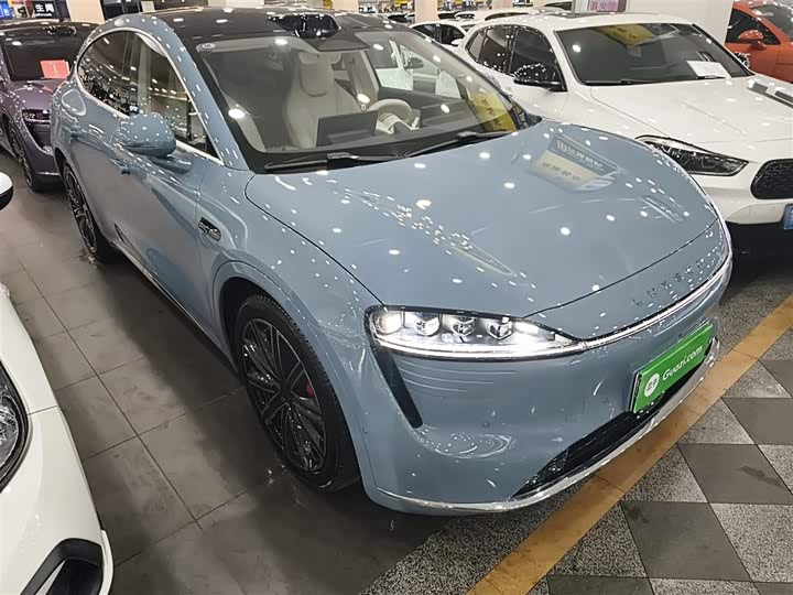 Luxeed R7 2025 2025款 增程 331km Ultra