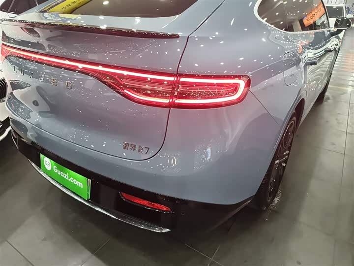 Luxeed R7 2025 2025款 增程 331km Ultra