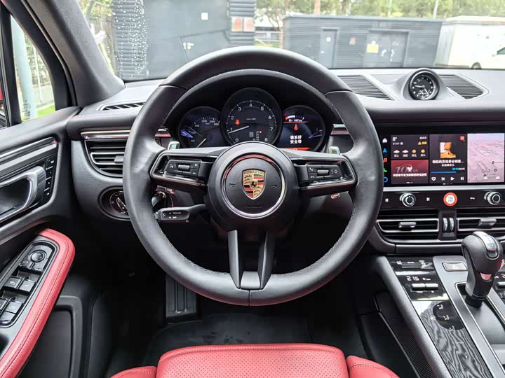 Porsche Macan 2025 2025款 Macan 2.0T 逐梦版