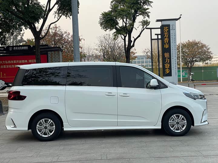 Maxus G20 2023 2023款 改款 ES 2.0T 汽油自动超值版