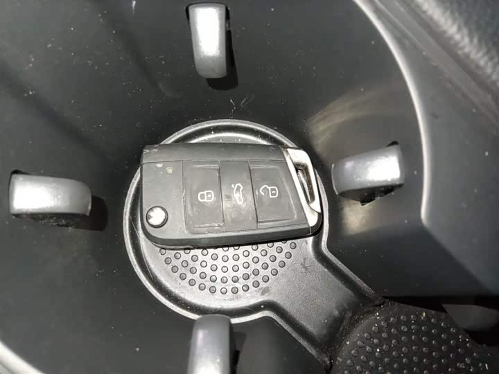 Volkswagen Magotan 2025 2025款 众享款 330TSI DSG豪华型