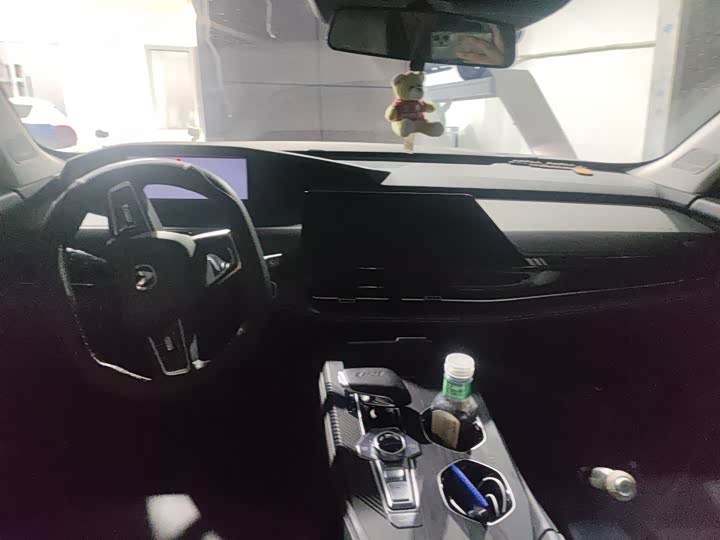 Changan UNI-K 2023 2023款 2.0T 两驱悦享型