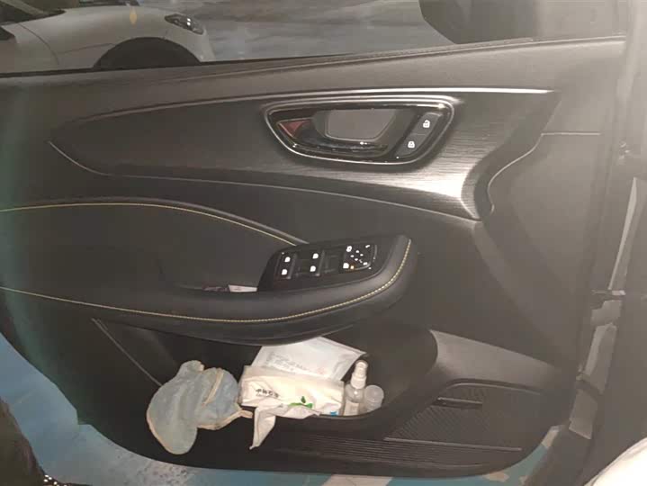 Roewe RX5 Hybrid 2021 2021款 ePLUS 国潮荣麟豪华版