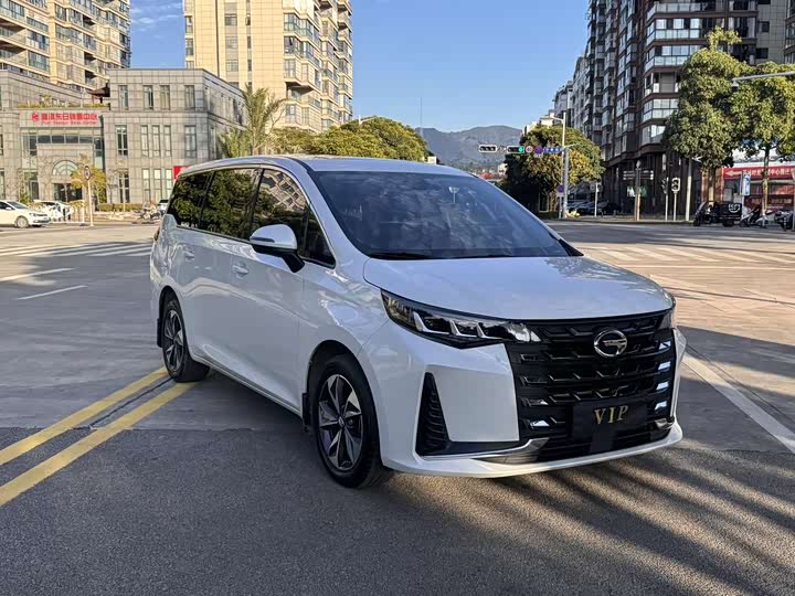 GAC Trumpchi M6 2023 2023款 PRO 270T DCT豪华版