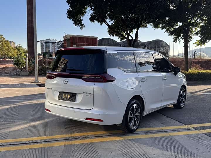 GAC Trumpchi M6 2023 2023款 PRO 270T DCT豪华版