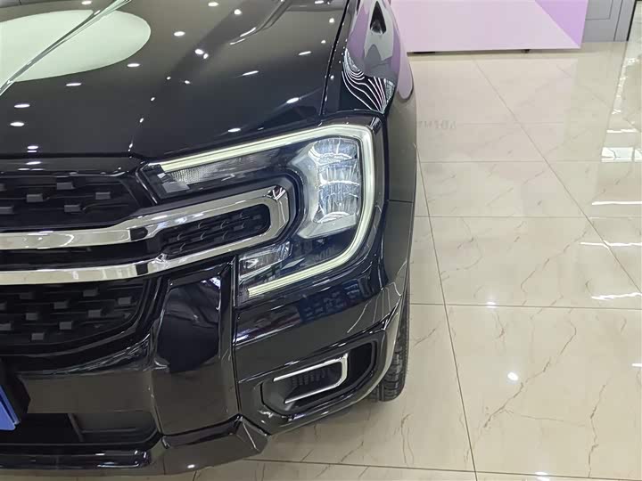 Ford Ranger 2023 2023款 探迹四驱自动版 汽油