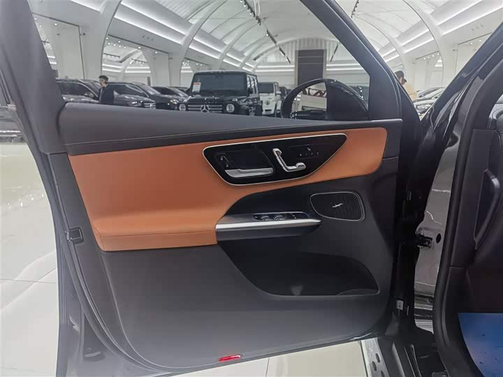 Mercedes-Benz GLC-Class 2025 2025款 GLC 300 L 4MATIC 动感型 5座