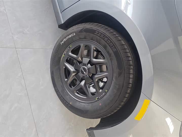 BYD Seal 05 DM-i Hybrid 2025 2025款 DM-i 智驾版 55KM豪华型