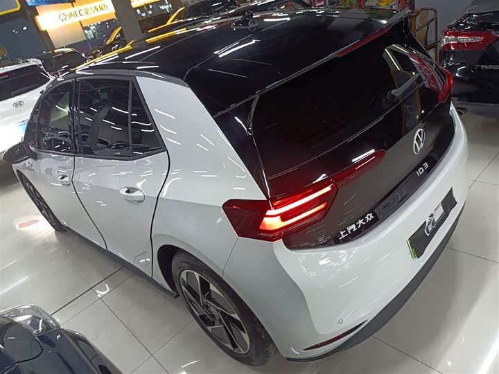 Volkswagen ID.3 2025 2025款 聪明款 出众氧气版