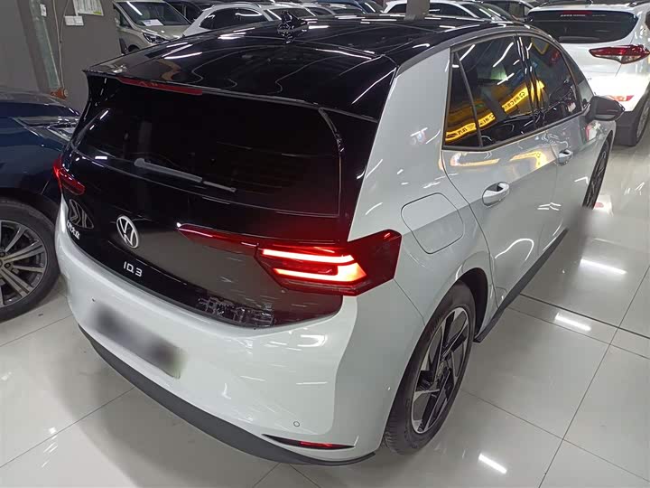 Volkswagen ID.3 2025 2025款 聪明款 出众氧气版