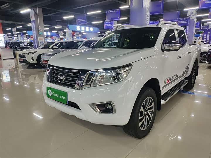 Nissan Navara 2021 2021款 2.5L 自动四驱尊贵型QR25