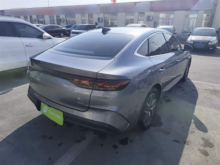2025 BYD Qin L