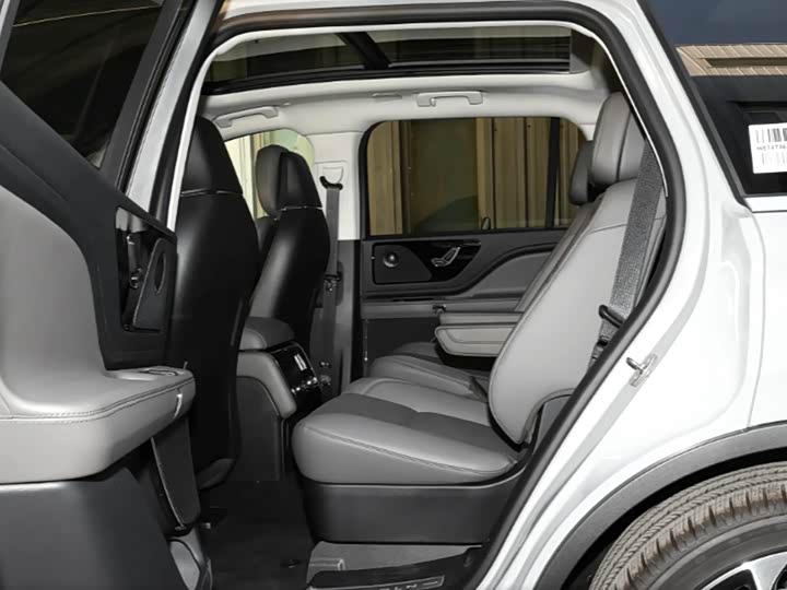 Lincoln Aviator 2024 2024款 3.0T V6 四驱典雅版 六座