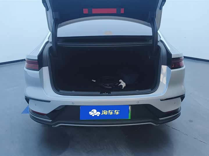 BYD Han 2025 2025款 DM-i 125KM精英型