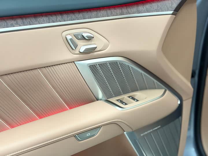 Nio Onvo L90 2025 2025款 Ultra 六座版