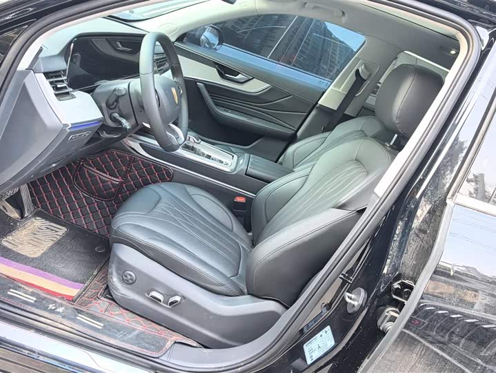 Hongqi HS5 2025 2025款 2.0T 两驱旗享Pro版